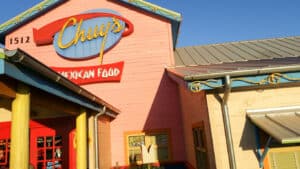 Chuys iStock.com SweetBabeeJay