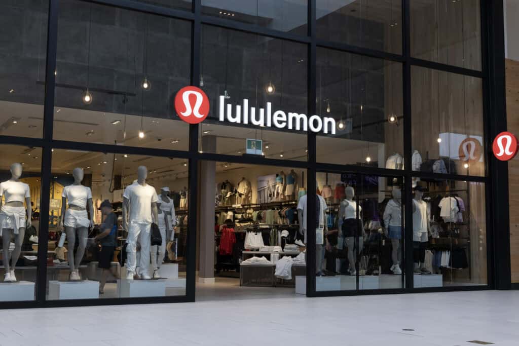 Lululemon Athletica retail mall location